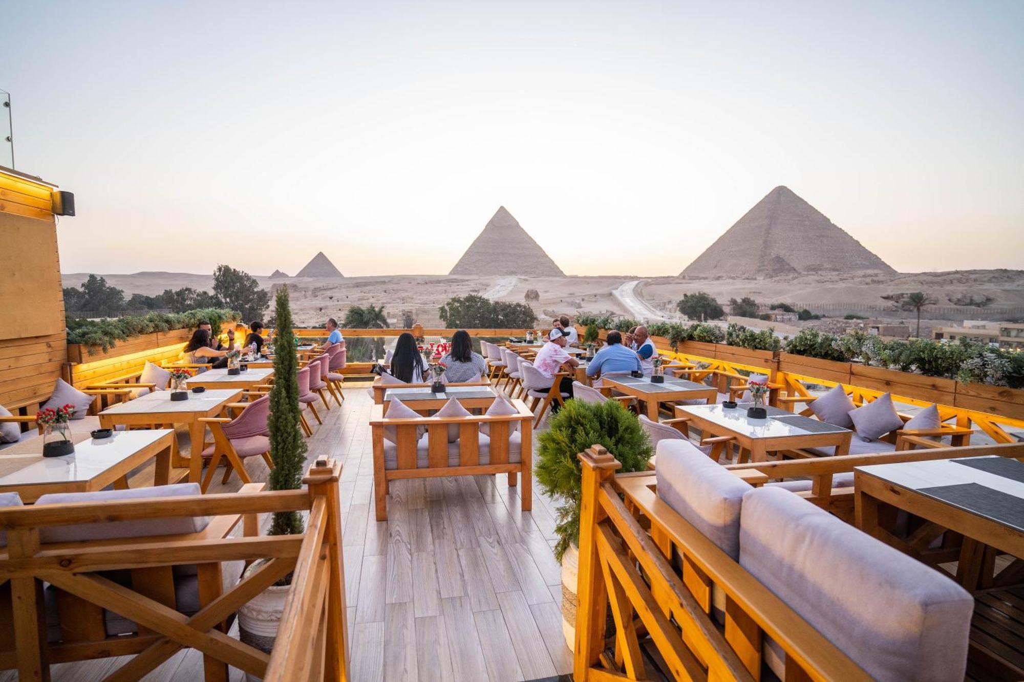 Great Pyramid Inn Cairo Exterior photo